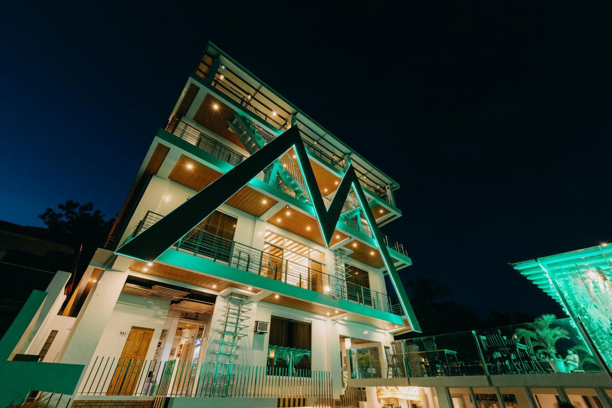 The Marc Vannelli Oslob Exterior foto
